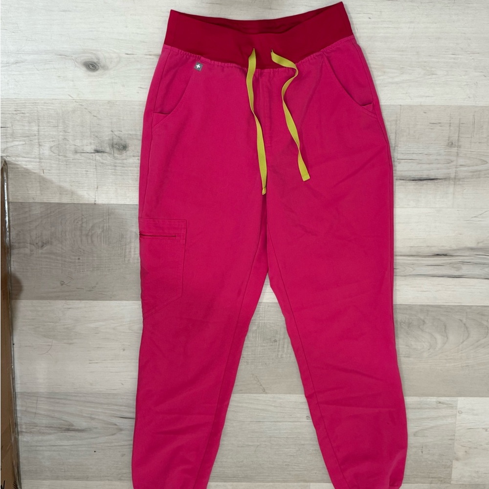 Figs Shocking Pink Joggers XS